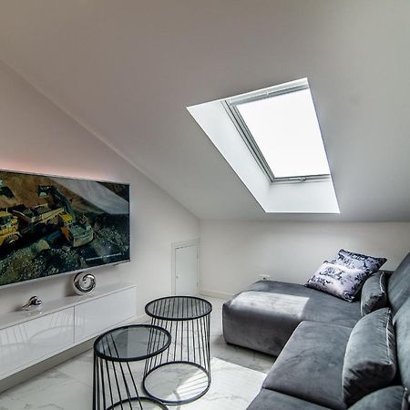 Luxury Apartment Queens Dramalj Buitenkant foto
