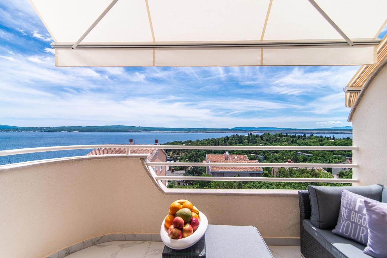 Luxury Apartment Queens Dramalj Buitenkant foto