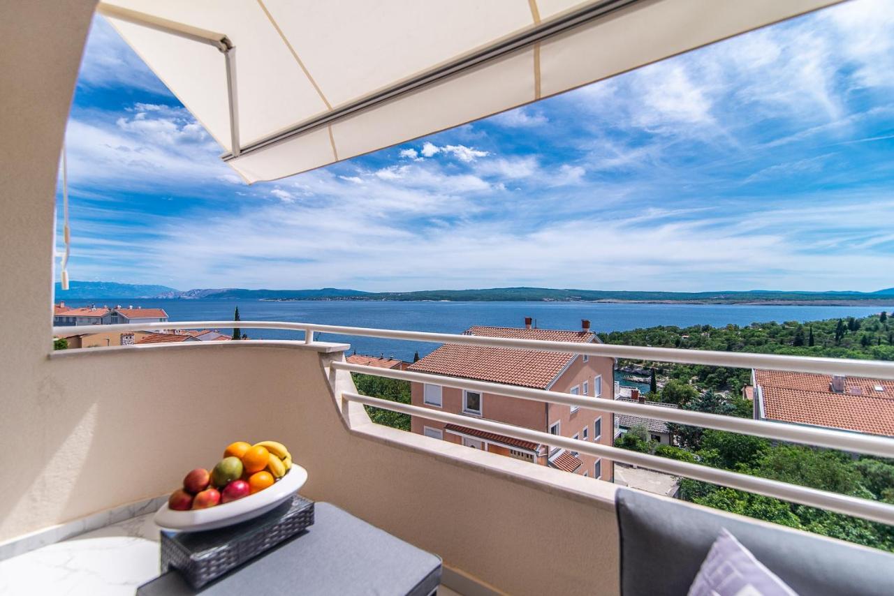 Luxury Apartment Queens Dramalj Buitenkant foto