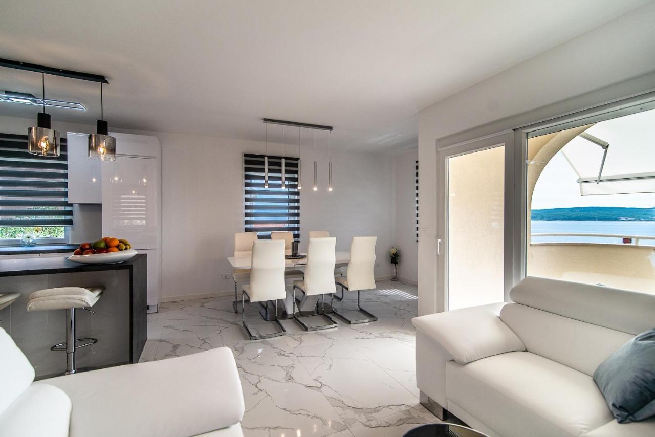 Luxury Apartment Queens Dramalj Buitenkant foto