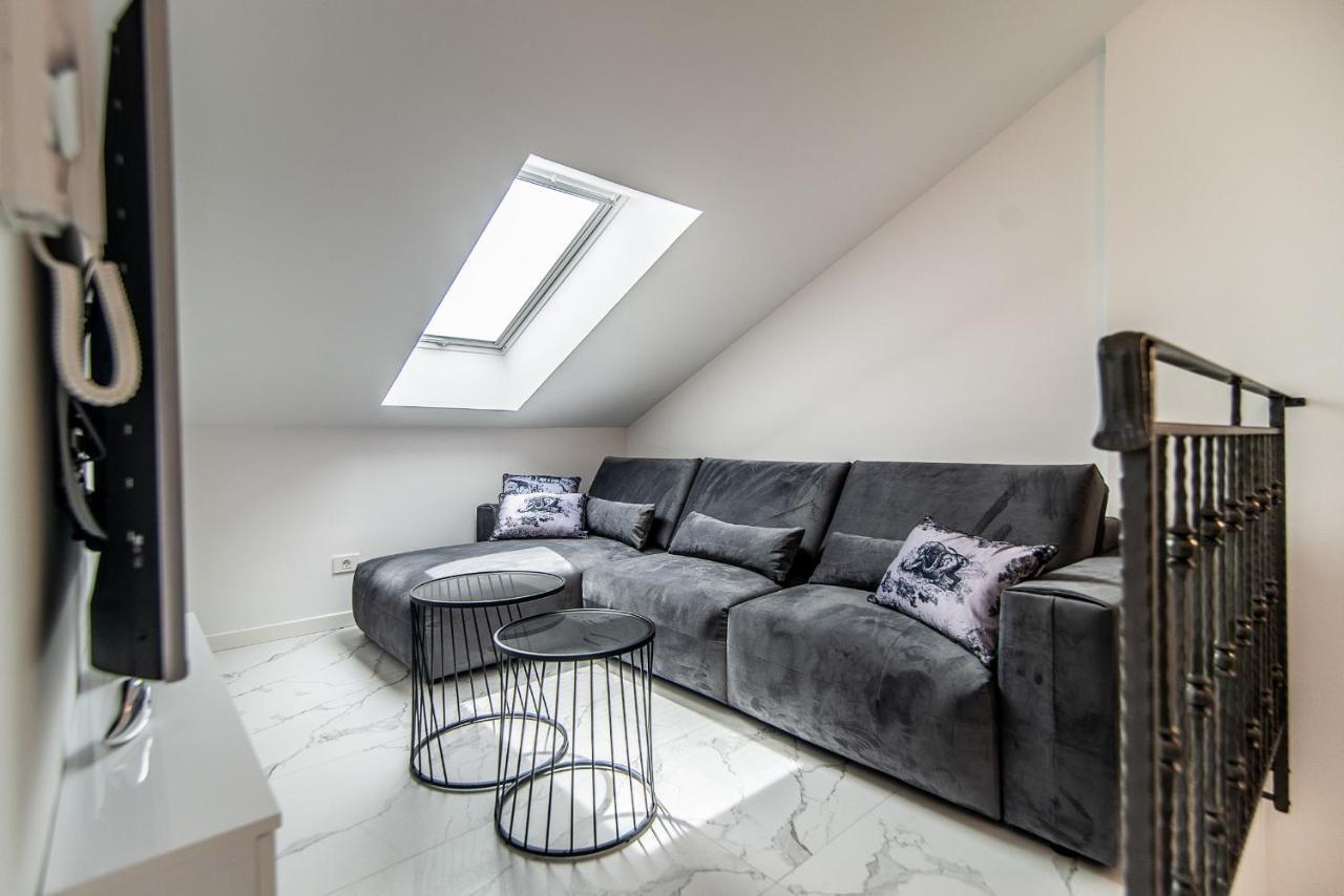 Luxury Apartment Queens Dramalj Buitenkant foto