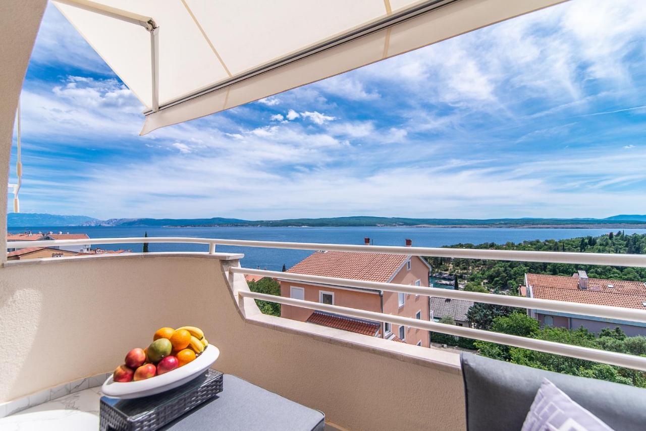 Luxury Apartment Queens Dramalj Buitenkant foto